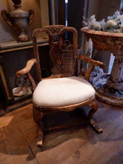 Rare fauteuil Baroque Suédois – Rocking Chair – en bois patine noire ca.1800