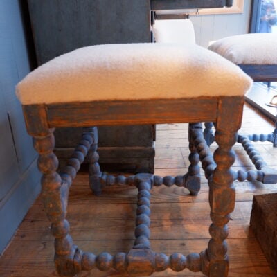 Pair of baroque stools in turned wood with blue patina - ca.1800