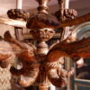 Grand lustre Italien néo-classique en bois sculpté 6 bras ornés de fruits ca.1850 – Image 5
