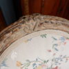 Paire de fauteuils médaillons à la rose ancienne patine noire ca.1800 – Image 2