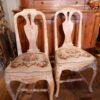 Une paire de chaises patine blanche assise au petit point ca.1800 – Image 7