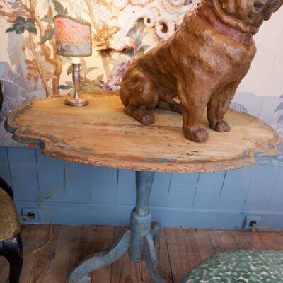 Elegant oval pedestal table -swedish baroque in blue painted wood