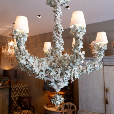 Large chandelier "Feuilles blanches" by Edouard Chevalier