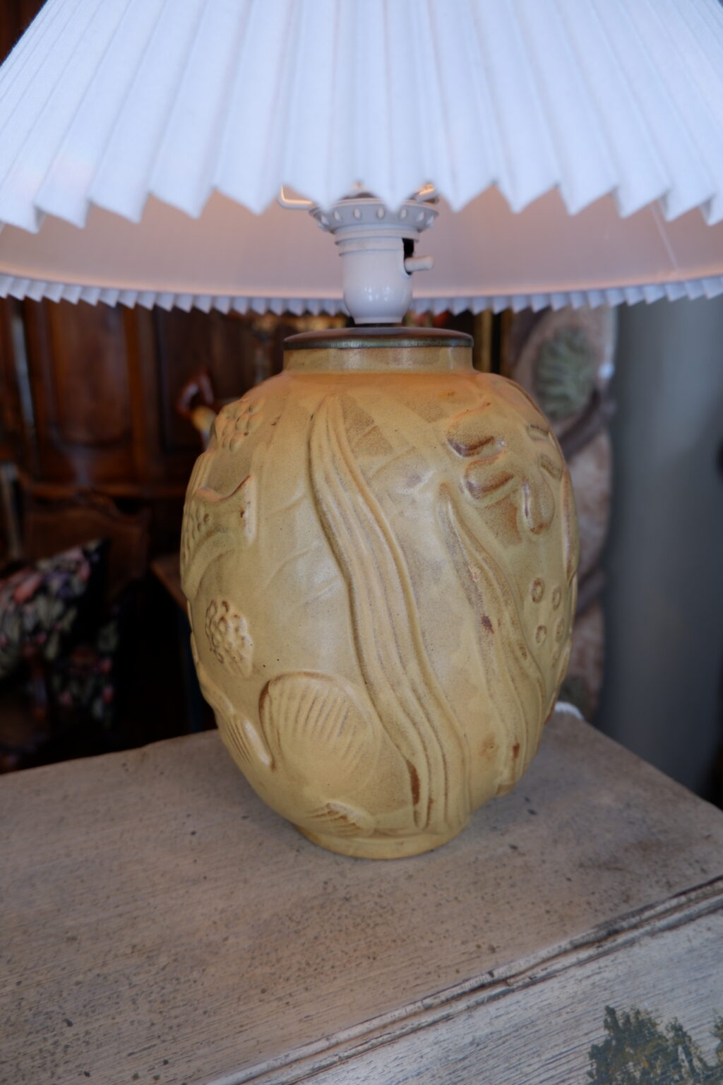 Une lampe email jaune décor Marin par Anna-Lisa Thomson pour Uppsala Ekeby – Image 4