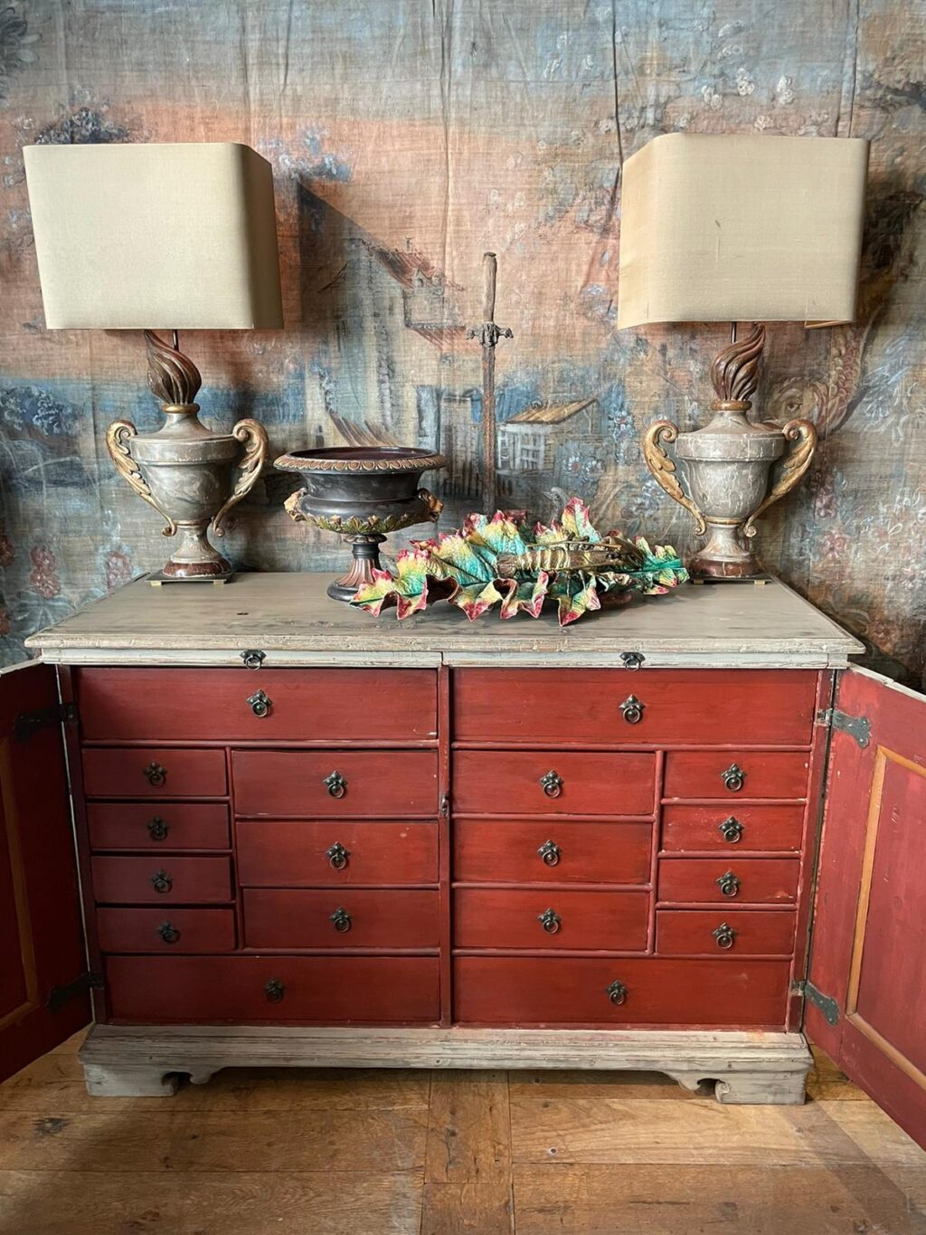 Buffet toscan en bois peint décor baroque ca.1890 – Image 4