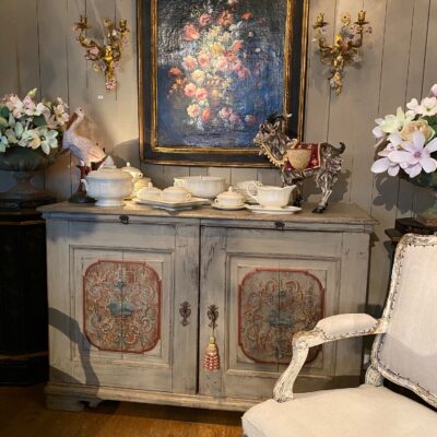 Buffet toscan en bois peint décor baroque ca.1890
