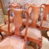 Suite de 6 chaises en noyer finement sculptées & assise paillée ca.1700 – Image 9