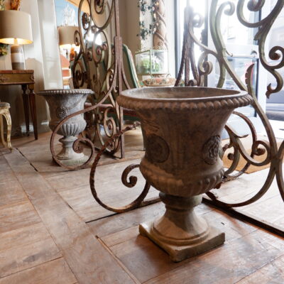 PAIR OF LEAD VASES WITH CAMELIA MOTIF - 19TH CENTURY FRANCE