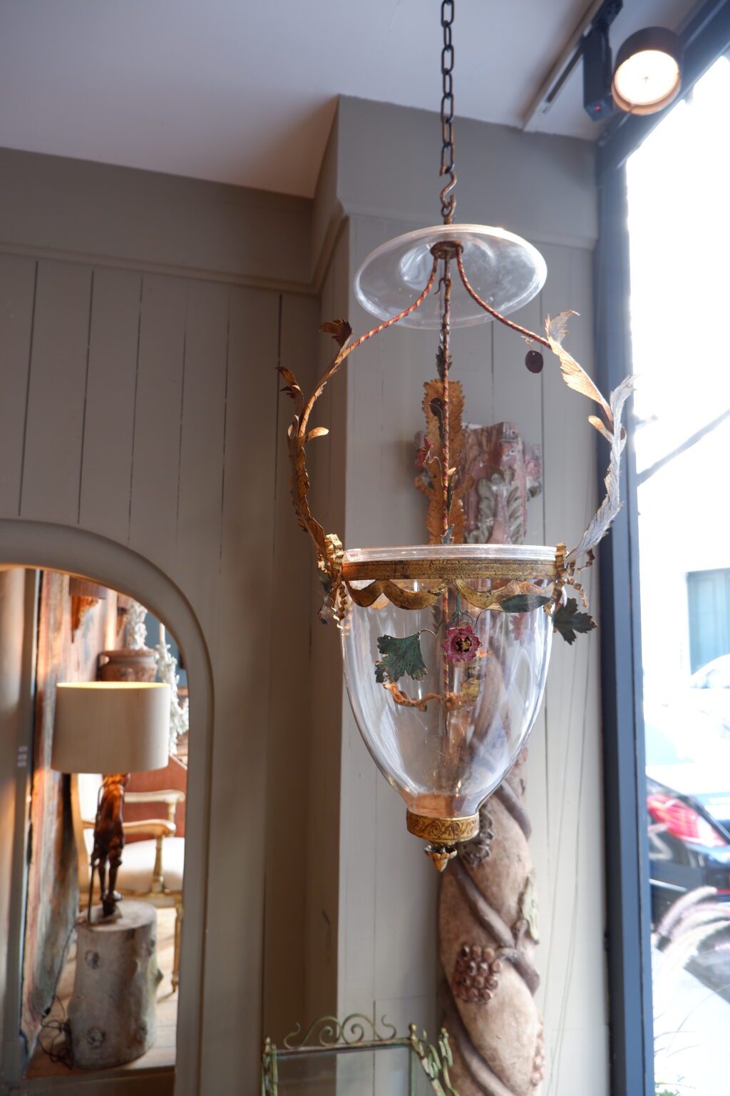 Elegant faux pair of glass &amp; gilt bronze pendant lights Ca.1890 - Image 2