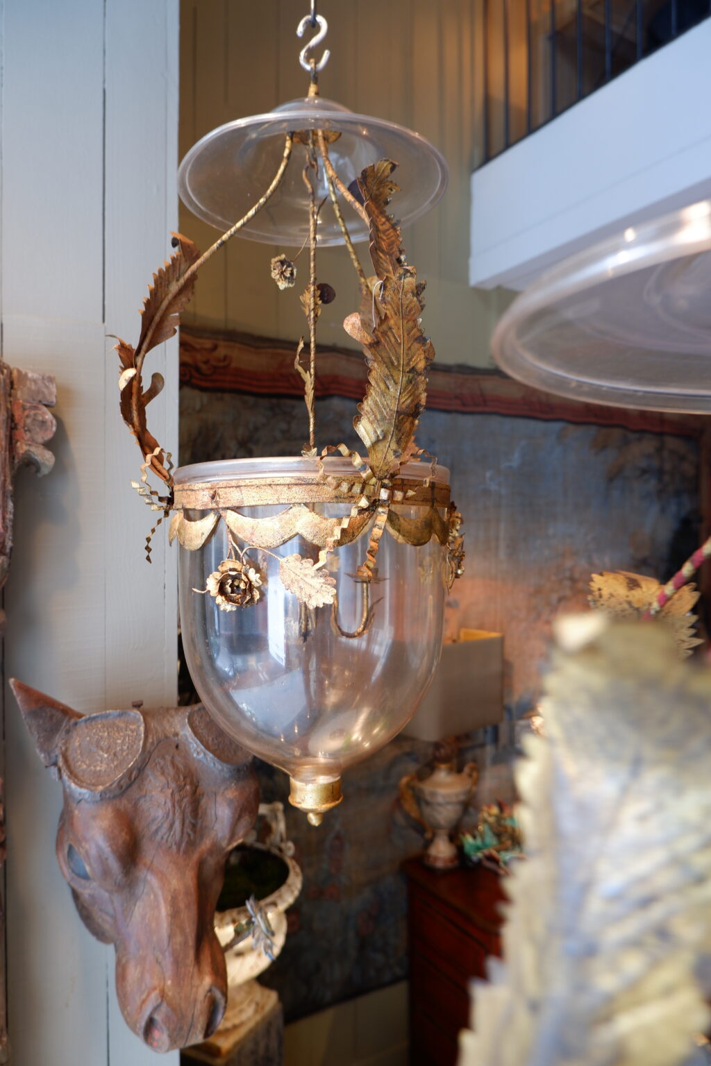 Elegant faux pair of glass &amp; gilt bronze pendant lights Ca.1890 - Image 7