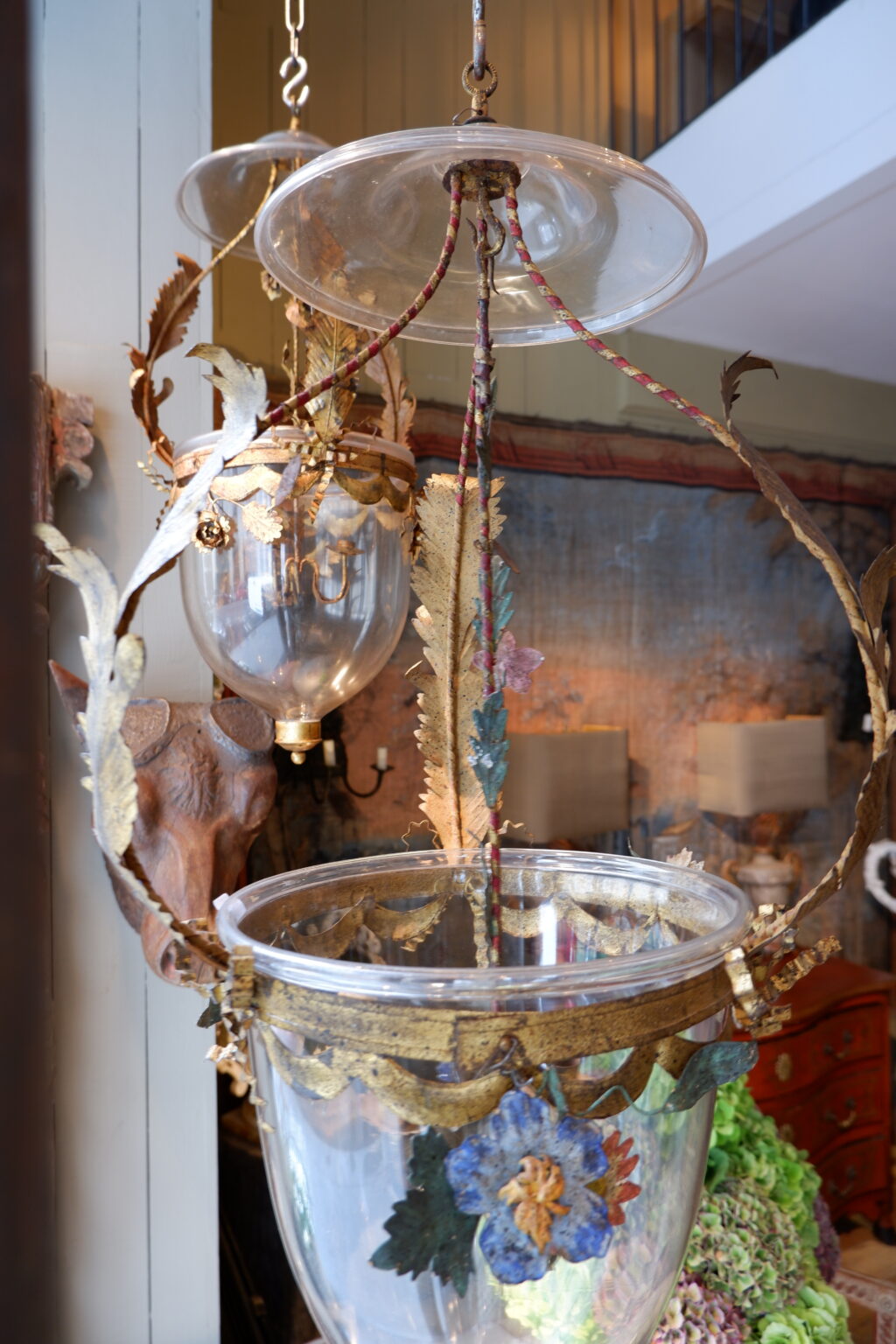 Elegant faux pair of glass &amp; gilt bronze pendant lights Ca.1890 - Image 5