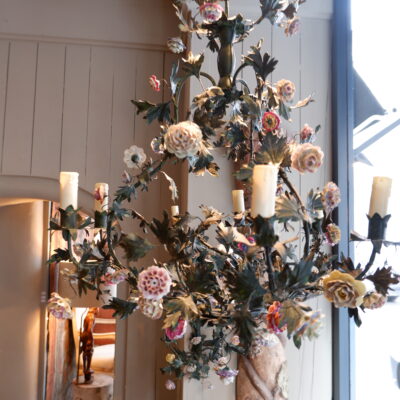 Basket chandelier in painted sheet metal and multicolored ceramic flowers ca.1900