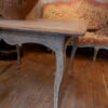 Table d'appoint Louis XV en chêne patine bleue pâle  Ca.1800 – Image 6