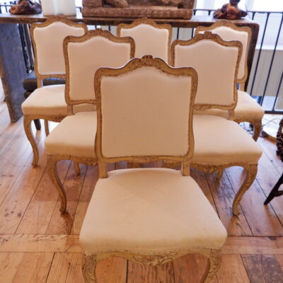 Suite of 8 Louis XV chairs in light beige lacquered wood ca.1850