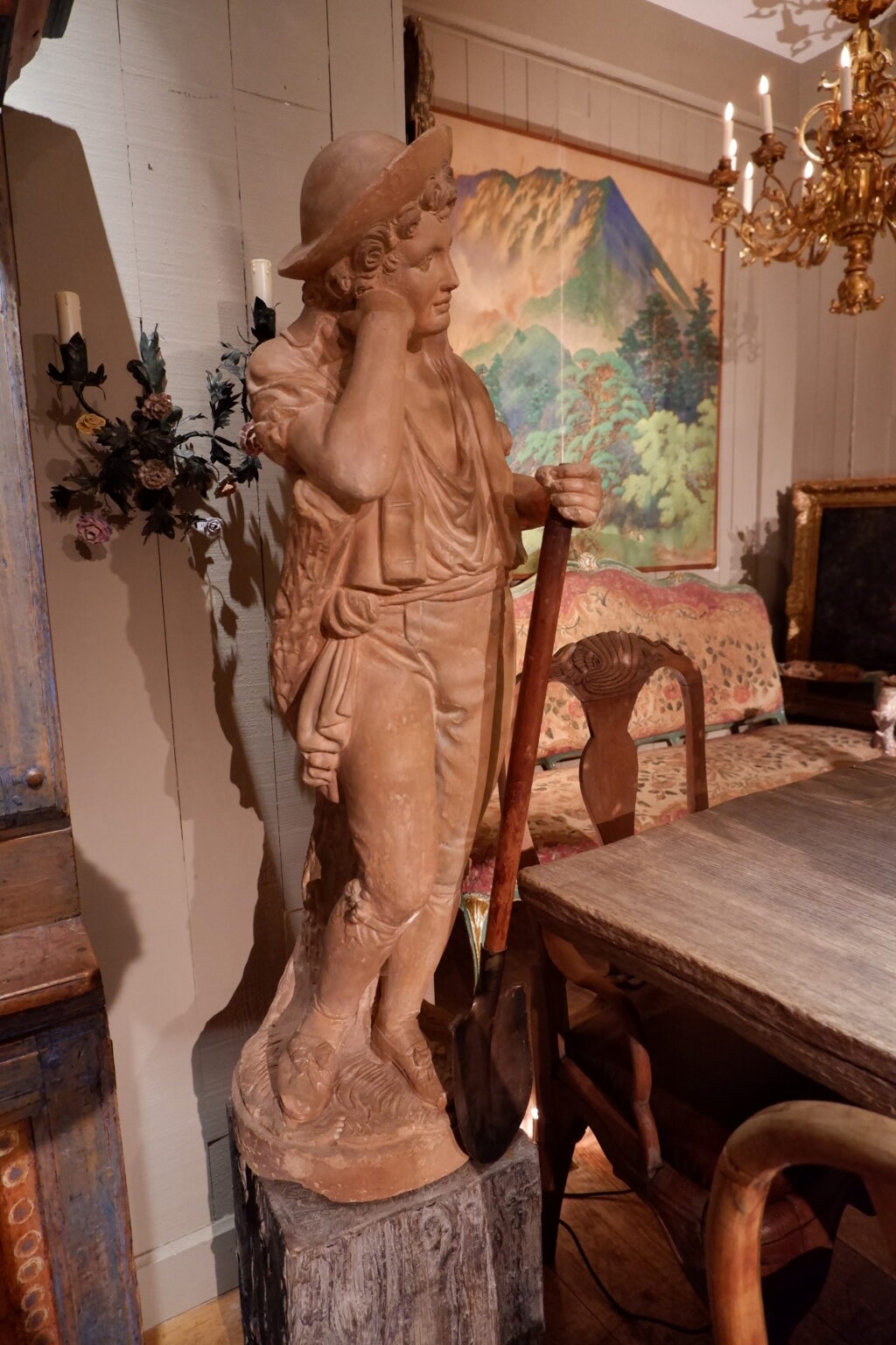 Terracotta statue of a gardener with shovel - France late 19th century - Image 3