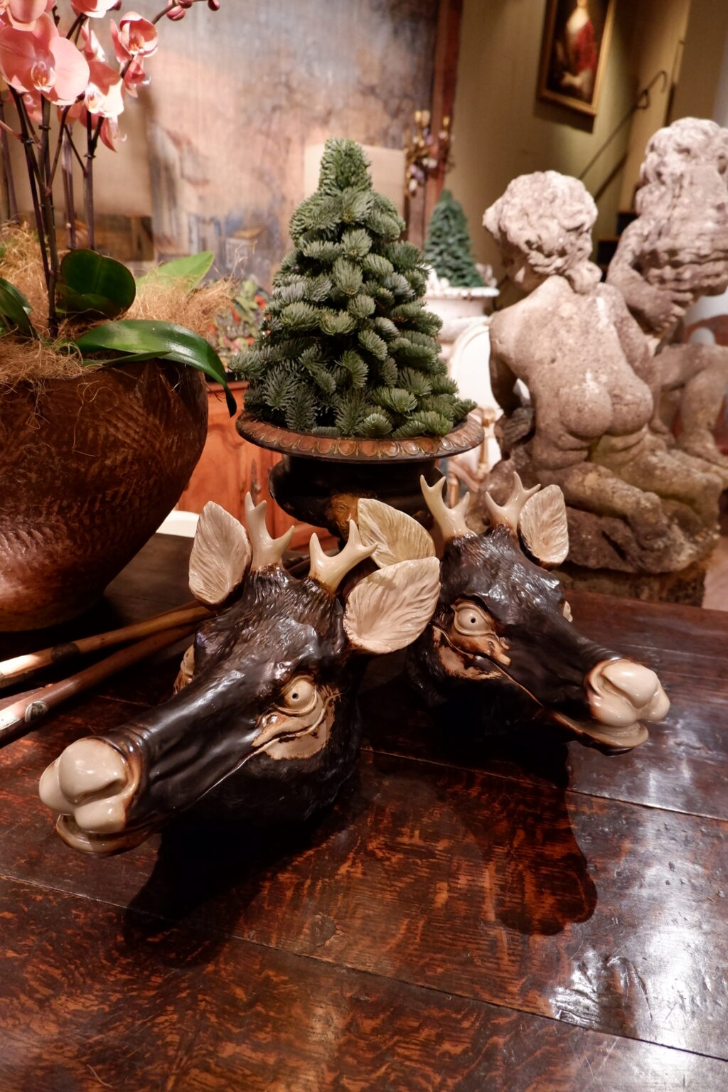 Paire de terrines en porcelaine "têtes de cerfs" par la manufacture italienne - fin XIXe
