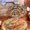 Grand plat en barbotine polychrome figurant poissons, couleuvres insectes -fin XIXe par les suiveurs de Palissy – Image 9