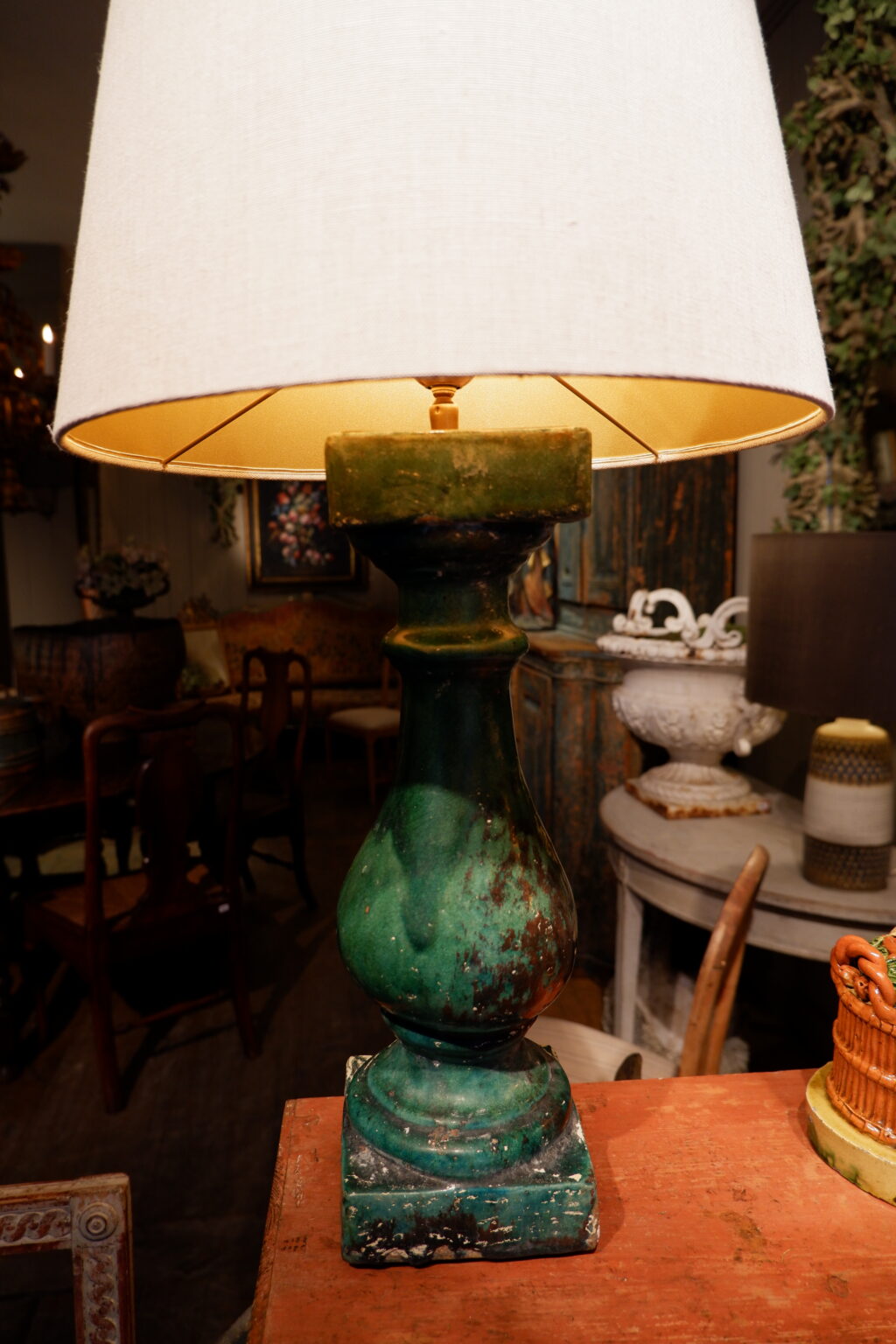 Pair of 19th century green ceramic baluster lamps + natural linen shade - Image 4