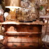 Petite commode bombée en chêne pieds griffes d'oiseaux -milieu XIXe – Image 2