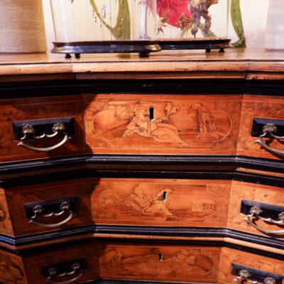 Large Venetian chest of drawers, cut panels, wood marquetry decoration, late 19th century