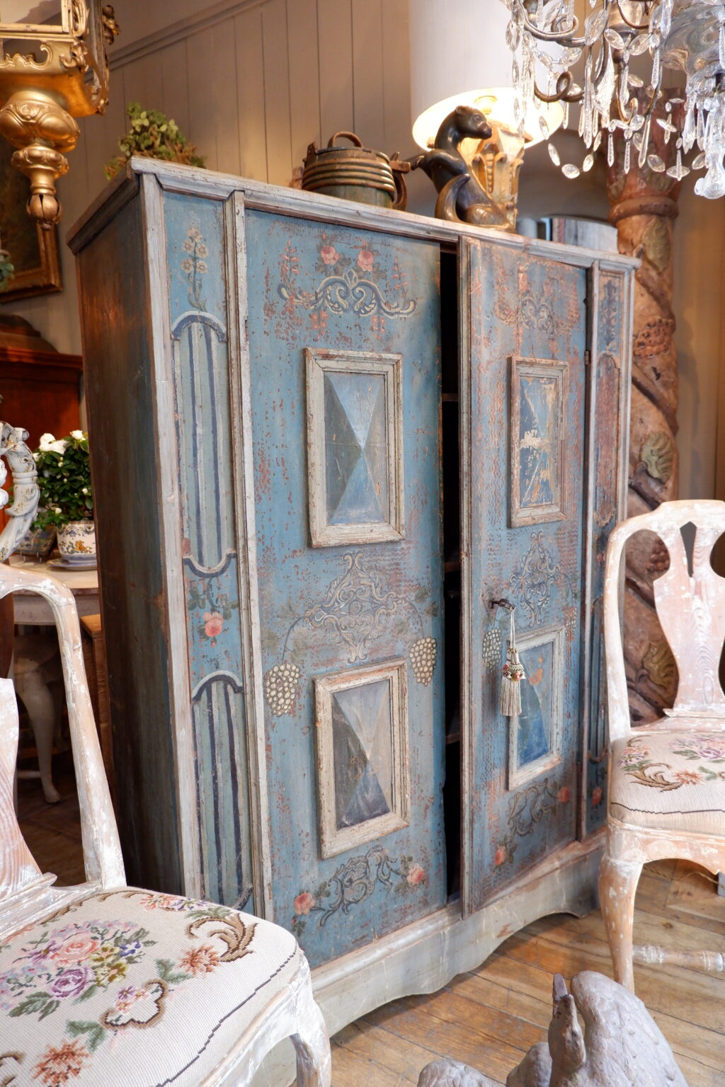Petite armoire peinte des alpes italiennes ca.1800 – Image 4