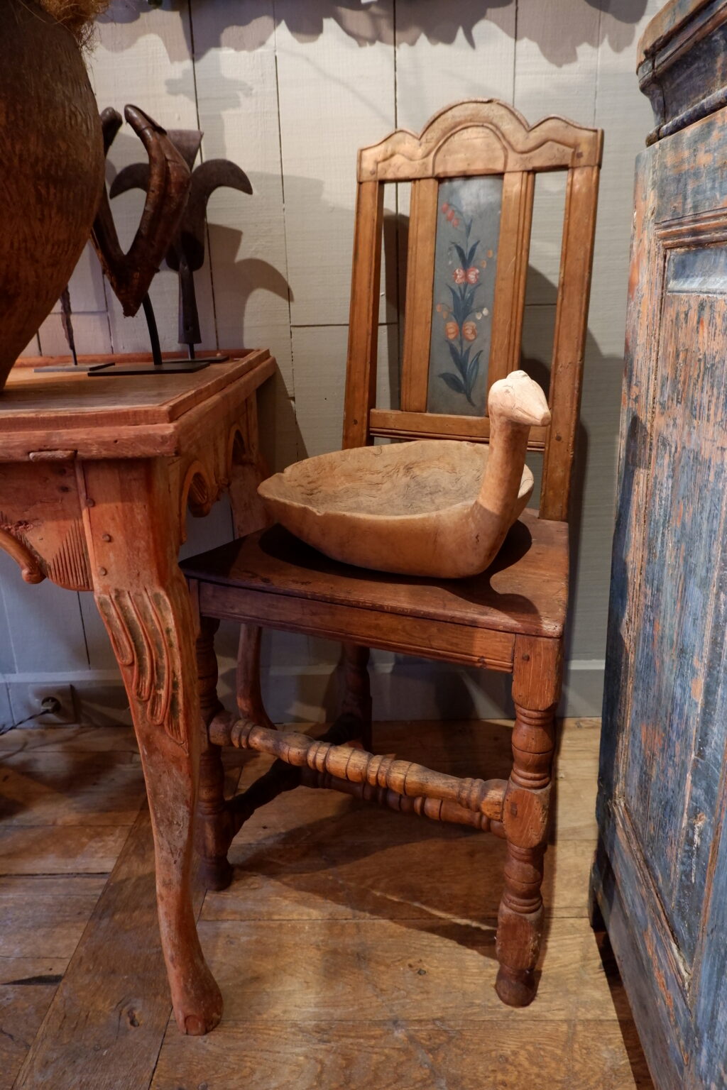 Chaise provinciale baroque Suédoise en bois peint ca.1800 – Image 3