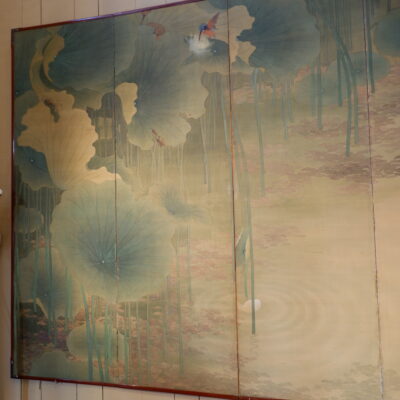 Paravent Japonais à 6 feuilles motif peint sur soie fin XIXe