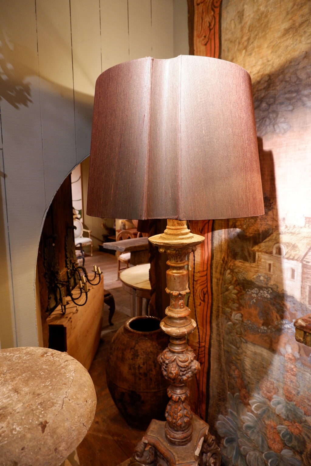 Pair of large carved wood and silver leaf piccierges + Bark silk lampshades - Image 8