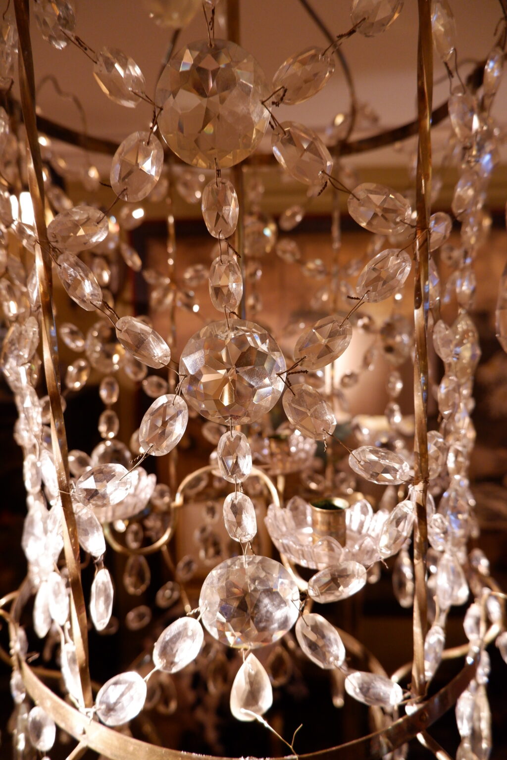 Petit lustre lanterne cage laiton doré & cristal taillé- Style gustavien fin XIXe – Image 2