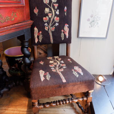 Pair of Baroque chairs upholstered in Flemish tapestry with floral decor ca.1800