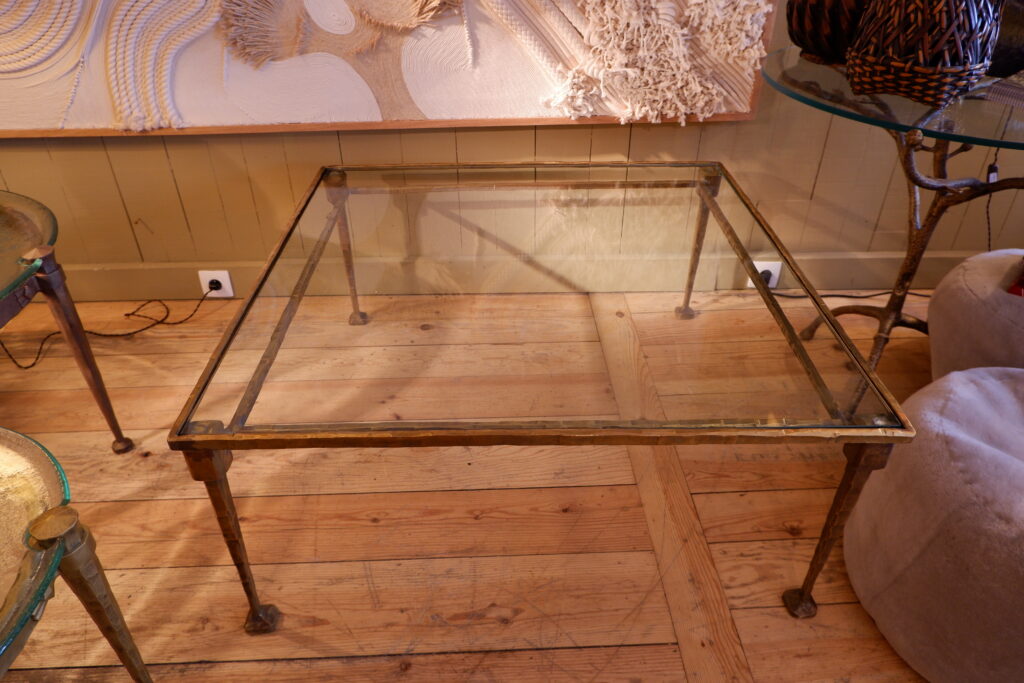 Grande table basse carrée en bronze et verre clair - Suède ca.1960 – Image 4