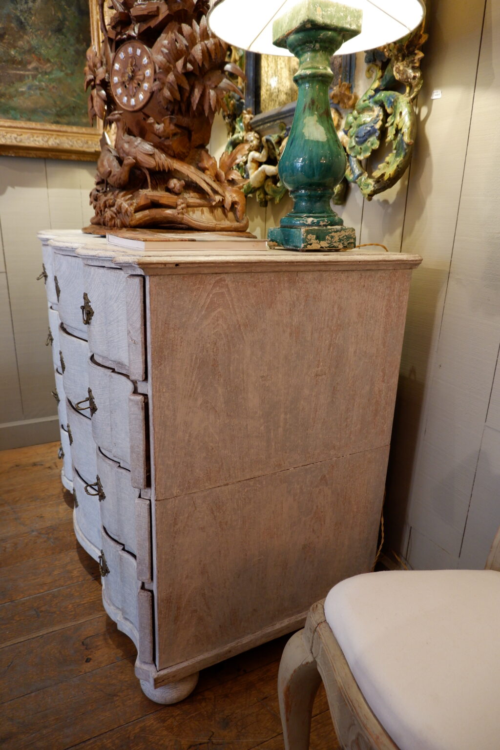 Grande commode aux oiseaux patine blanche XIXe – Image 3