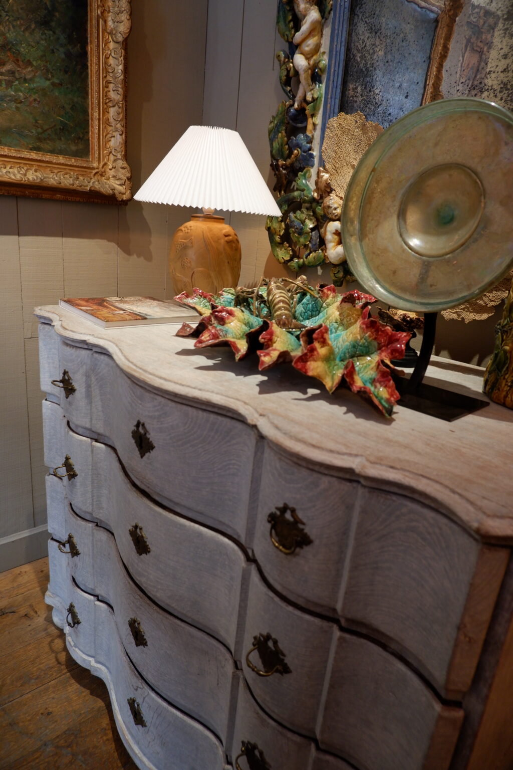 Grande commode aux oiseaux patine blanche XIXe – Image 7