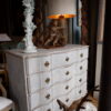Grande commode aux oiseaux patine blanche XIXe – Image 6