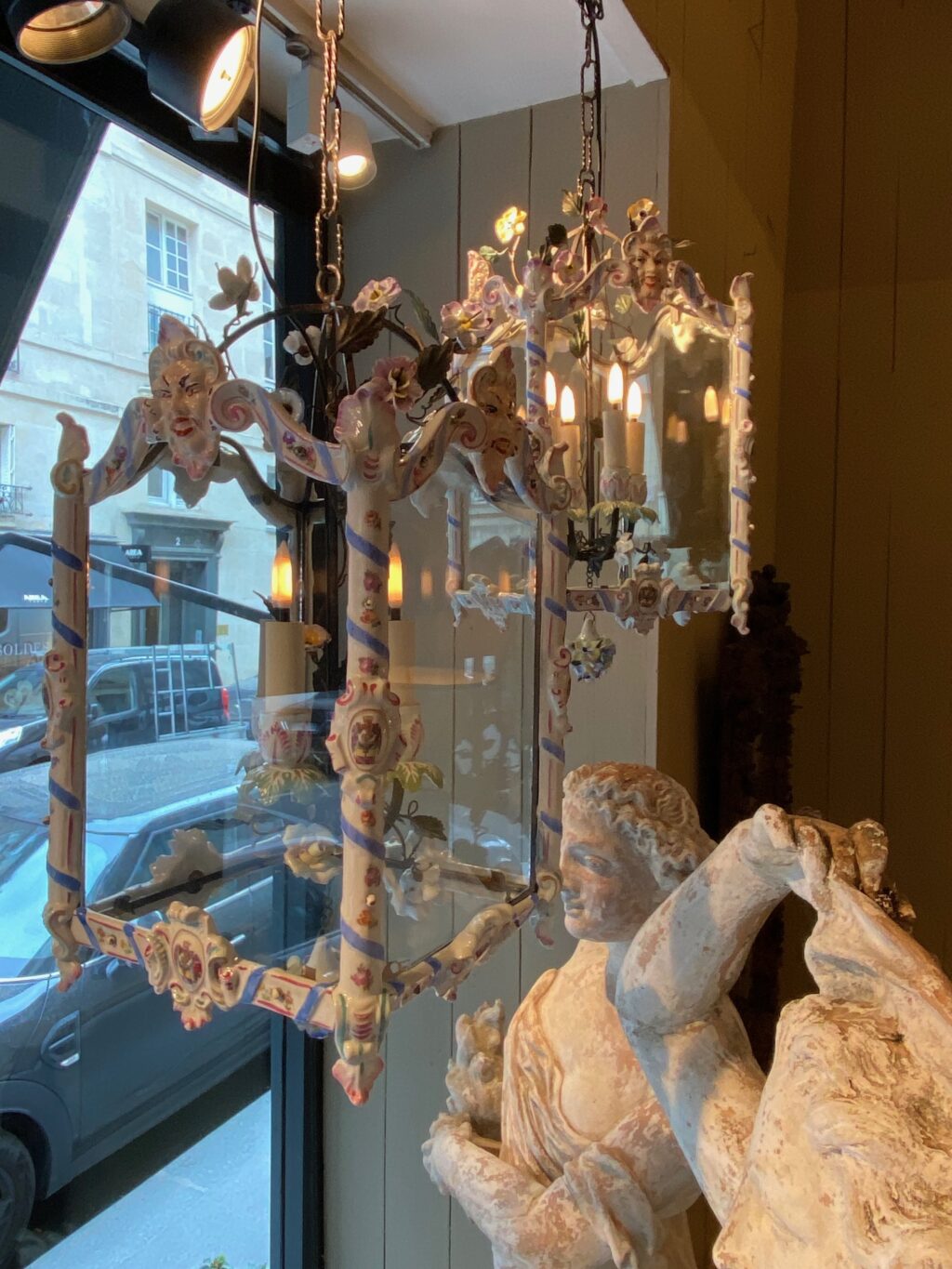 Pair of Bassano painted porcelain lanterns - 19th century Italy - Image 7
