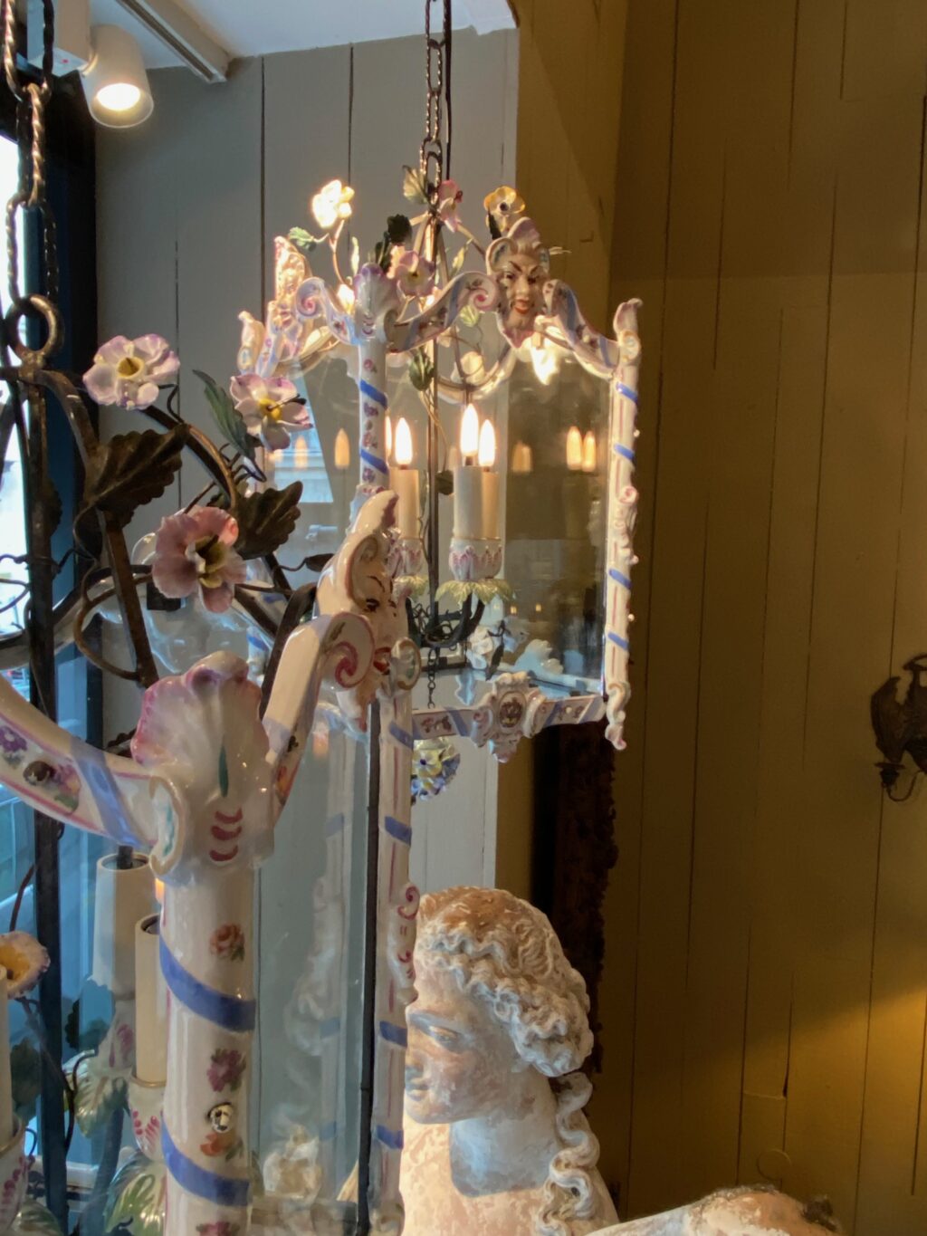 Pair of Bassano painted porcelain lanterns - 19th century Italy - Image 8