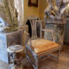 Fauteuil Gustavien dossier lyre patine bleu pâle ca.1800