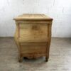 Commode régence en tombeau