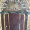 Niche théâtre en bois sculptée