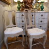 Paire de chaises baroque suédoises en bois peint vert pâle ca.1880 – Image 4