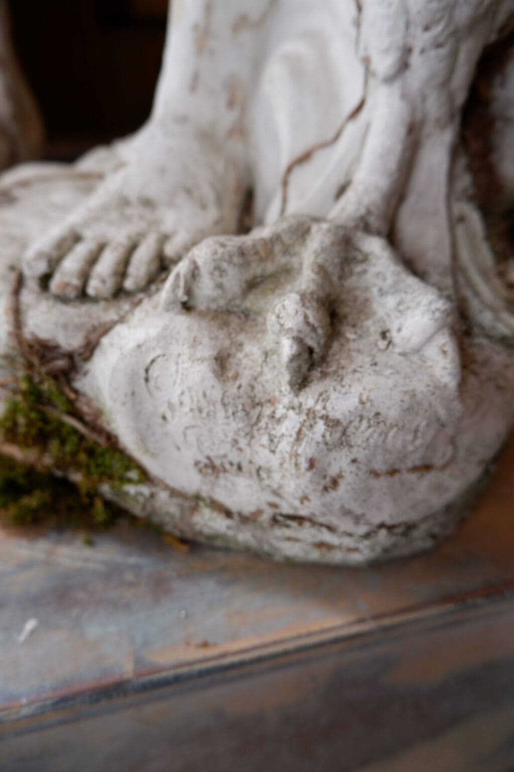 Paire de statues "Allégories de l'Air & du Feu" en terre cuite blanche par Gossin Frères ca.1870 – Image 6