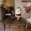 Table basse base en bronze motif liane de feuilles entrelacées et plateau en verre fumé grené - Ca1970 – Image 5