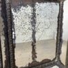 Grand miroir en métal repoussé