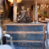 Commode gustavienne patine bleue d'origine sur pieds galbés- Suède XVIIIe