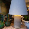 Grande paire de lampes en grés abat-jour lin naturel – Image 3