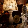 Grande paire de lampes balustres en bois + A/J plissés tissu impression fleurs naturelles – Image 5