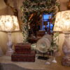 Grande paire de lampes balustres en bois + A/J plissés tissu impression fleurs naturelles