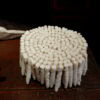 Sculptures en biscuit de porcelaine et chanvre par B. Vallet ca.2025 – Image 3