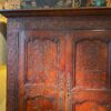 Rare armoire en châtaignier décor sculpté rehaussé de clous en laiton - Fin XVIIIe – Image 5