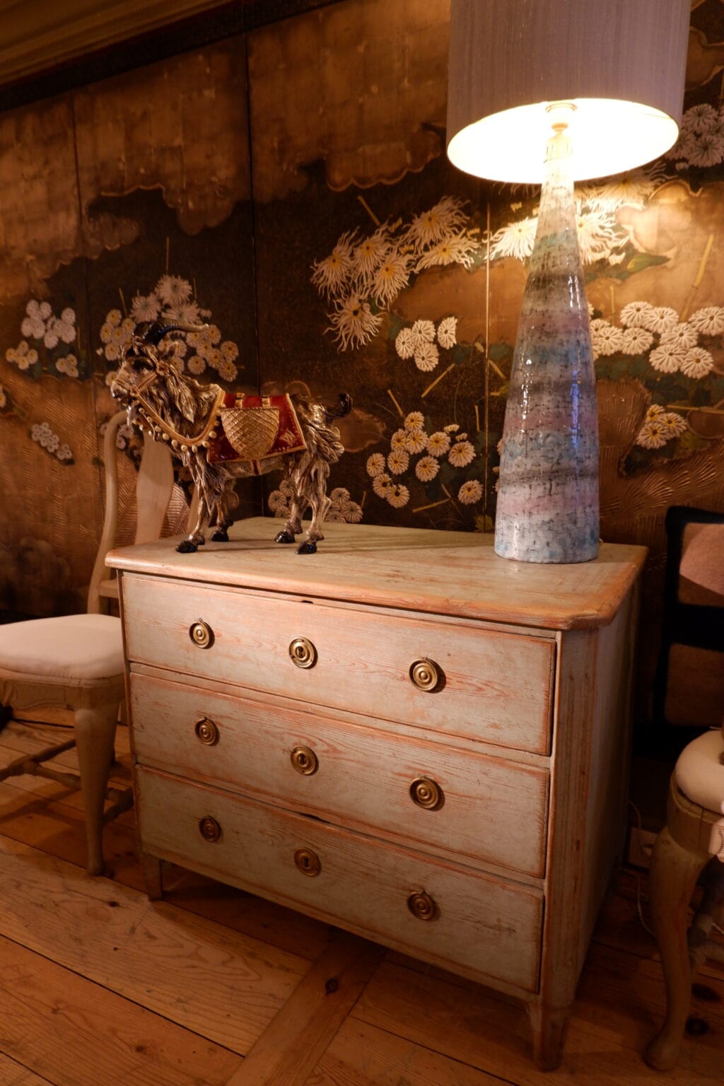 Commode gustavienne patine bleu ciel - Suède XIXe – Image 12